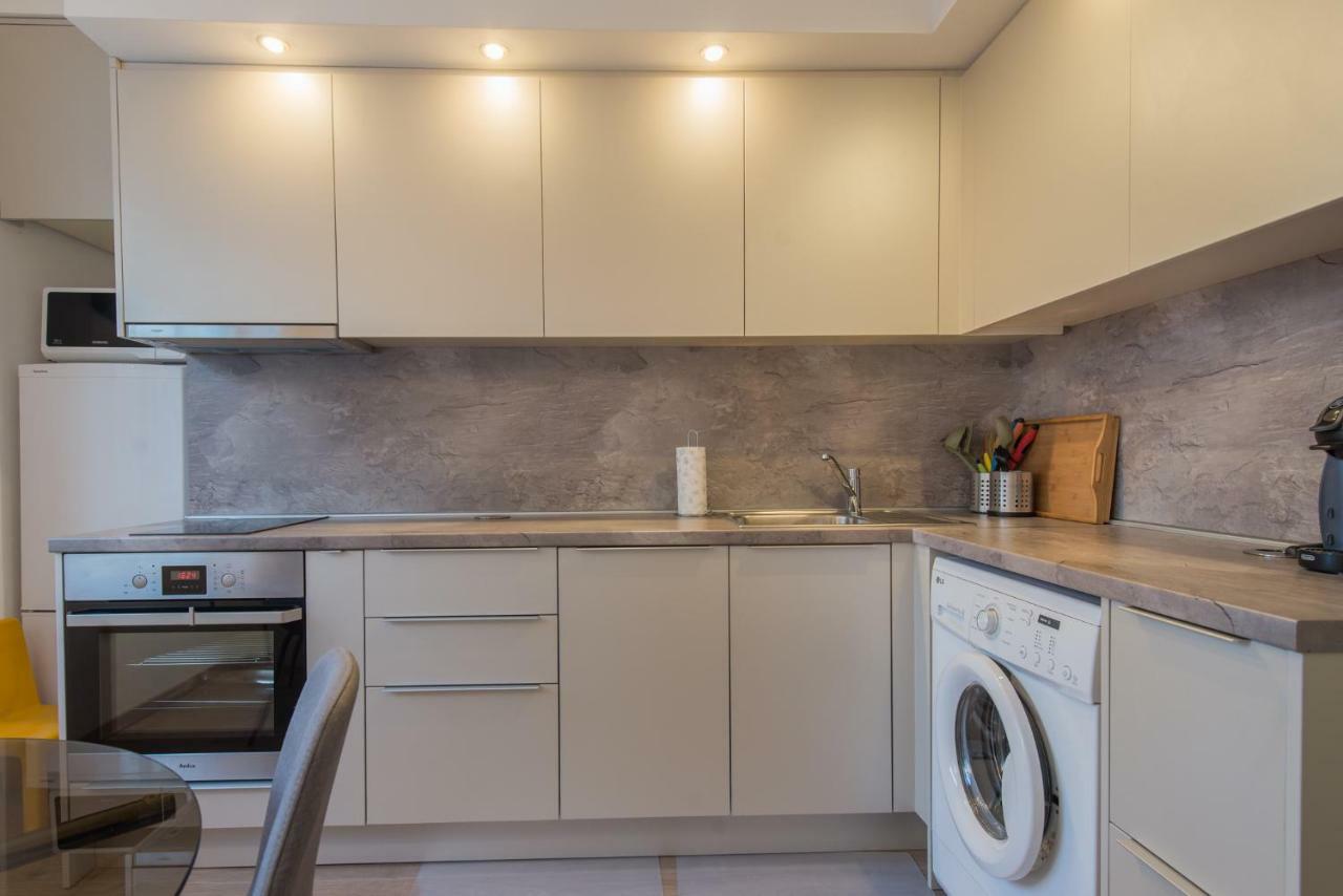 Chic And Spacious Apartment In Central Sofia - Patriarh Evtimiy By Flat Mаnager Luaran gambar